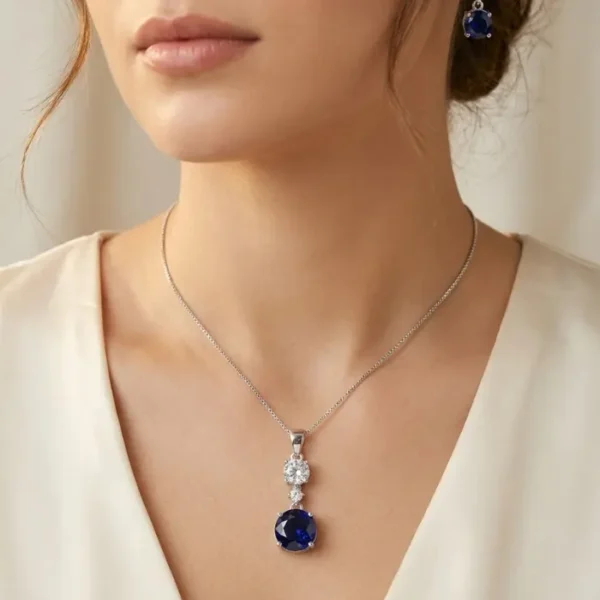 Midnight Royale Pendant Set