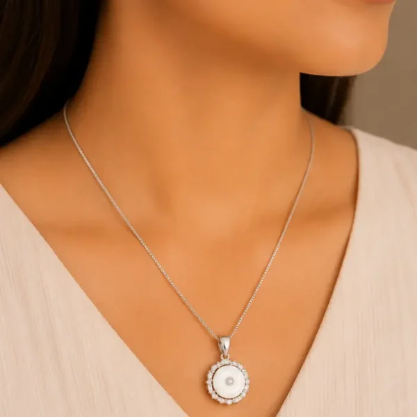 Moonlit Pearl Halo Set