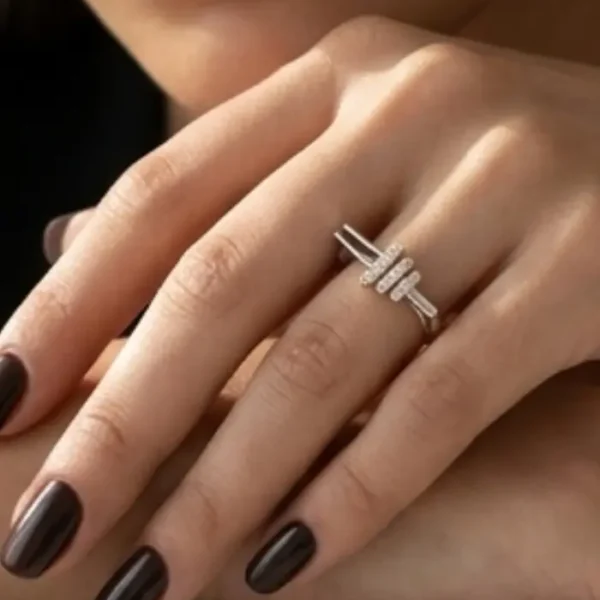 Trinity Luxe 925 Silver Ring